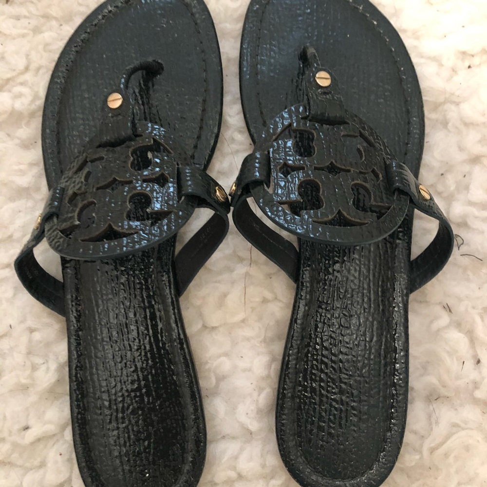 tory burch sandals